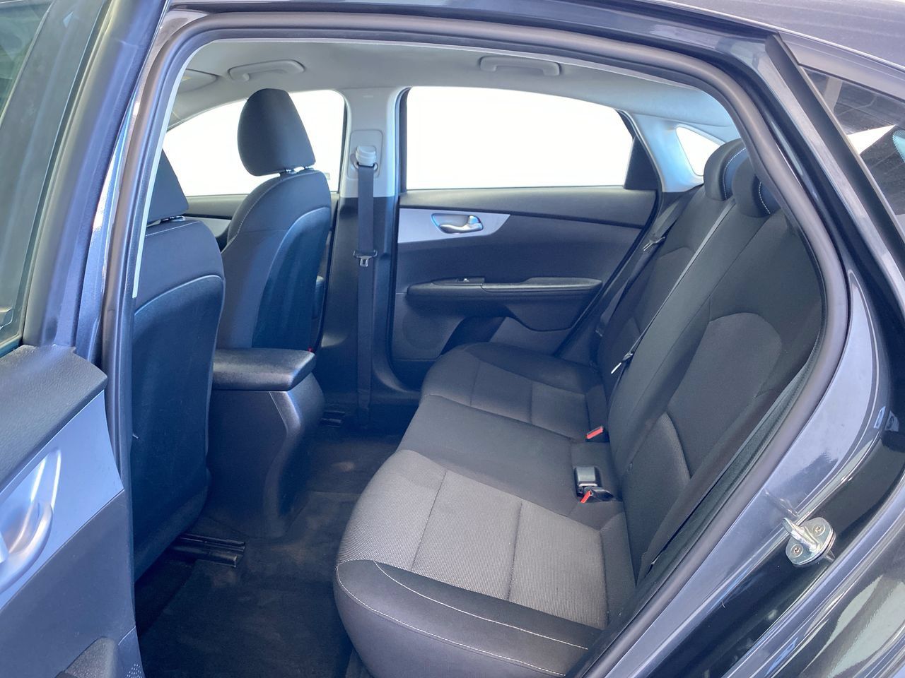 Certified 2023 Kia Forte LX FWD image 32