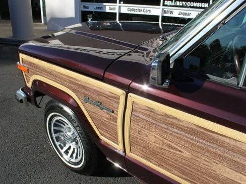 Used 1989 Jeep Grand Wagoneer image 54