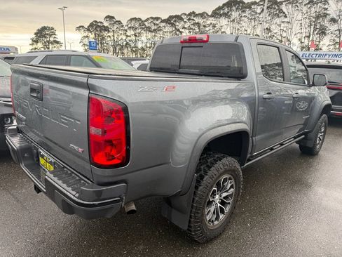 Used 2022 Chevrolet Colorado ZR2 AWD/4WD image 7