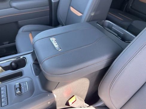 New 2026 GMC Sierra 2500 AT4 w/ AT4 Premium Plus Package AWD/4WD image 20