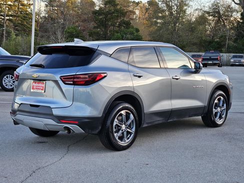 Used 2024 Chevrolet Blazer LT image 6