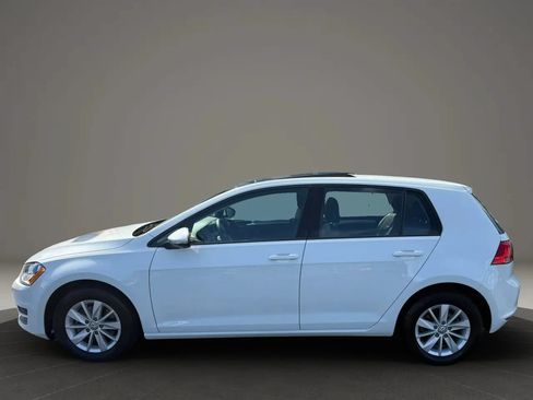 Used 2016 Volkswagen Golf S FWD image 10