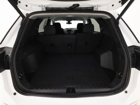 Used 2021 Chevrolet Equinox LT image 21