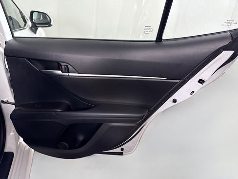 Used 2023 Toyota Camry LE image 27