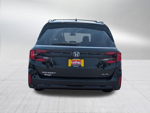 Used 2026 Honda Odyssey Elite image 6