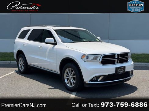 Used 2017 Dodge Durango SXT w/ Quick Order Package 23B AWD/4WD image 1