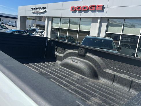 New 2026 RAM 3500 Tradesman AWD/4WD image 9