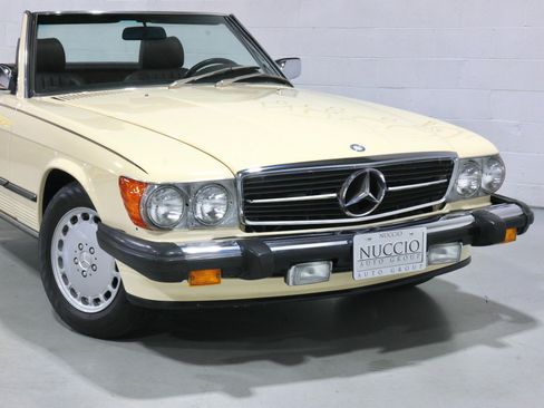 Used 1987 Mercedes-Benz 560 SL image 50