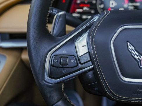 Used 2024 Chevrolet Corvette Stingray Premium Conv w/ Z51 Performance Package RWD image 30