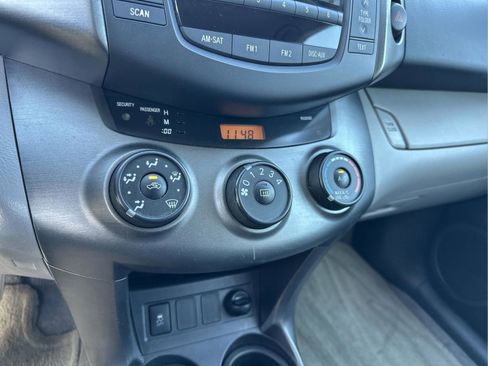 Used 2010 Toyota RAV4 2WD image 27