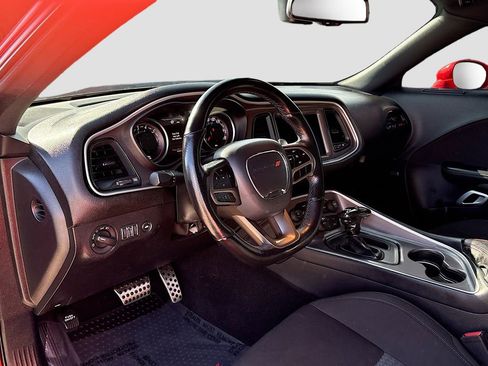 Used 2021 Dodge Challenger R/T Scat Pack image 9