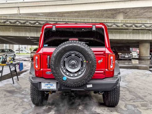 New 2025 Ford Bronco Badlands w/ Sasquatch Package image 5