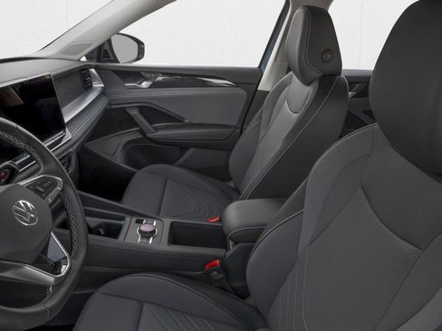 New 2026 Volkswagen Tiguan SE AWD/4WD image 6