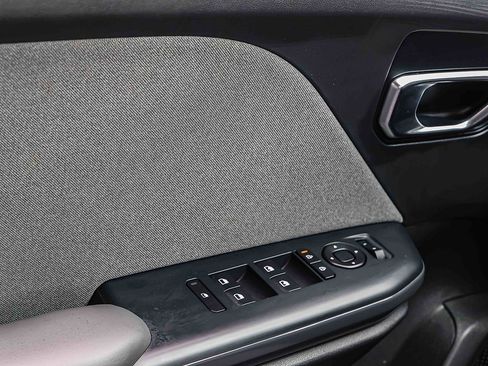 Certified 2025 Kia K4 EX FWD image 14