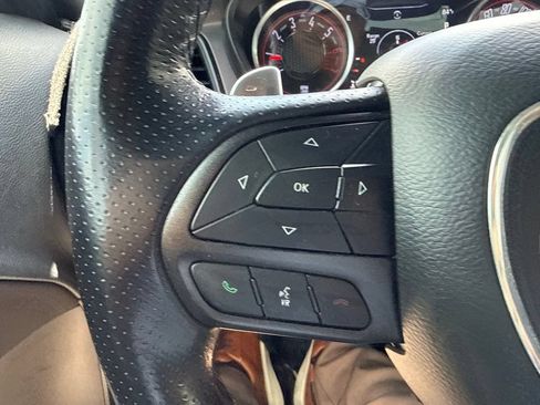 Used 2022 Dodge Challenger R/T RWD image 28