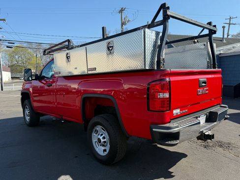Used 2018 GMC Sierra 2500 2WD Regular Cab image 4