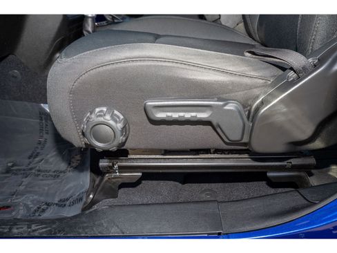 Used 2018 Jeep Wrangler Unlimited Sport image 27