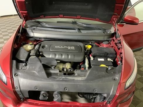 Used 2017 Jeep Cherokee Latitude FWD image 34