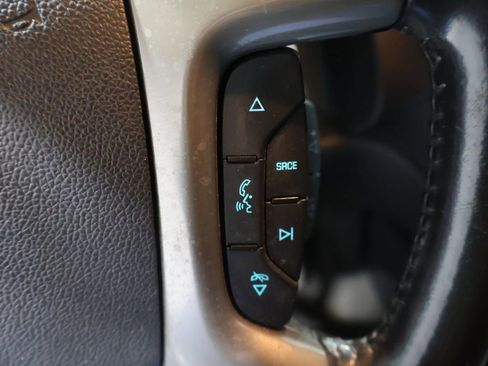 Used 2014 GMC Yukon SLT image 30