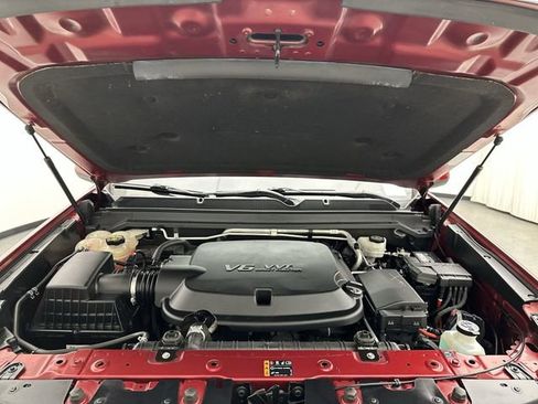 Used 2018 Chevrolet Colorado Z71 image 25