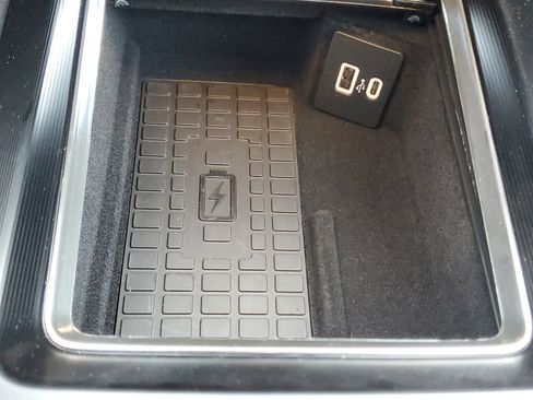 New 2026 Lincoln Corsair Reserve image 23