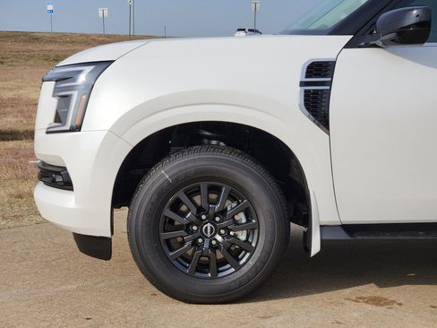 New 2026 Nissan Armada SV AWD/4WD image 10