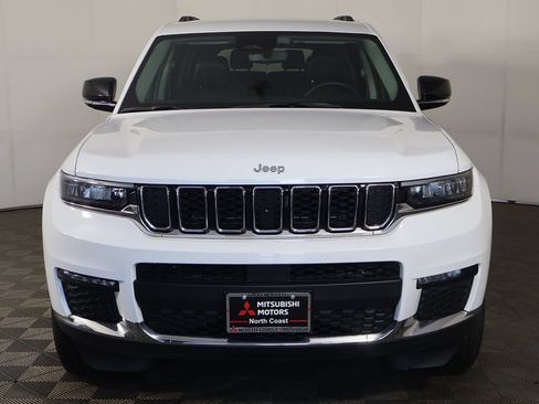 Used 2023 Jeep Grand Cherokee L Limited AWD/4WD image 13