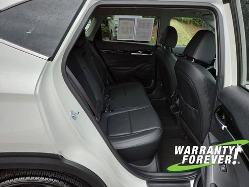 Used 2025 Kia Seltos SX image 16