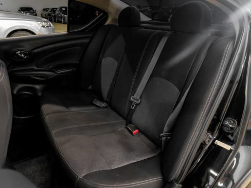 Used 2019 Nissan Versa SV FWD image 43