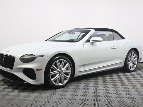 New 2026 Bentley Continental GTC AWD/4WD image 2