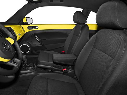 Used 2013 Volkswagen Beetle 2.5 FWD image 8