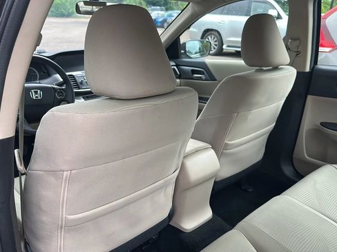 Used 2015 Honda Accord LX image 14