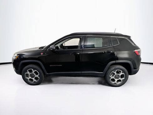 Used 2022 Jeep Compass Trailhawk AWD/4WD image 8
