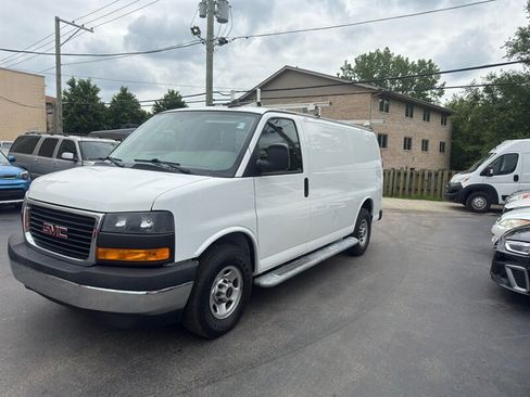 Used 2021 GMC Savana 2500 w/ Driver Convenience Package RWD image 3