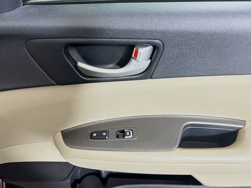 Used 2016 Kia Optima LX w/ LX Convenience Package image 30