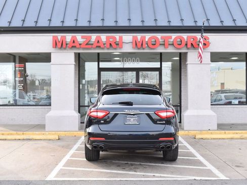 Used 2019 Maserati Levante AWD/4WD image 10