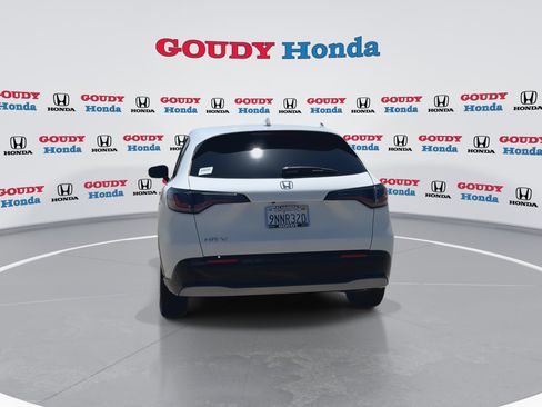 Certified 2025 Honda HR-V EX-L image 7