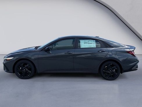 New 2026 Hyundai Elantra Sport FWD image 2