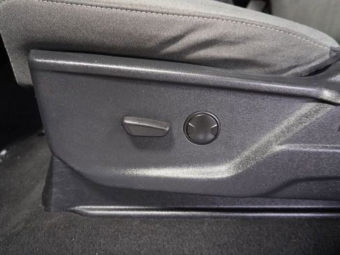 Used 2023 Ford F250 XLT image 13