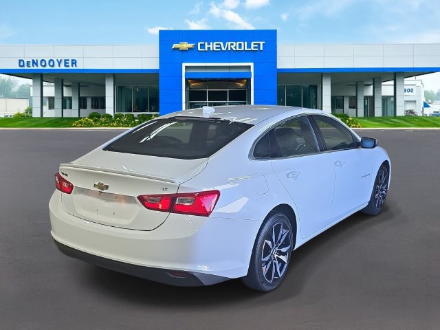 Used 2018 Chevrolet Malibu LT FWD image 5