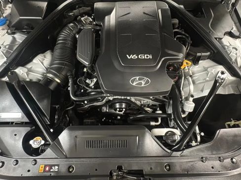 Used 2016 Hyundai Genesis 3.8 w/ Option Group 02 RWD image 20
