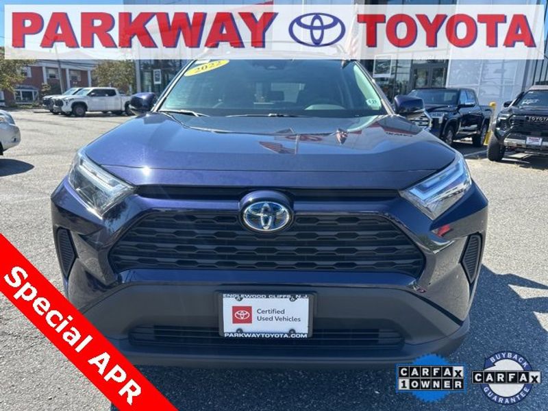 Certified 2022 Toyota RAV4 XLE image 1