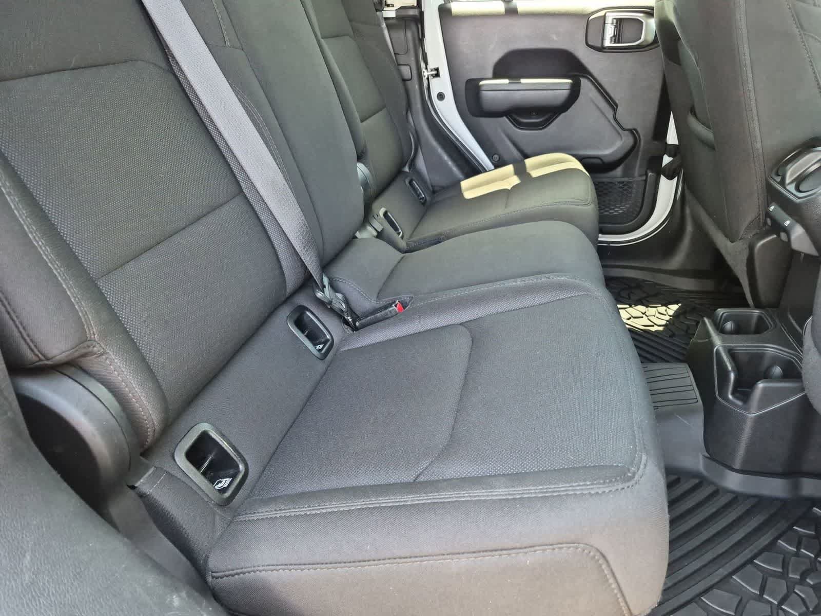Used 2023 Jeep Gladiator Sport AWD/4WD image 21