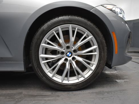 Used 2024 BMW 330i Sedan image 5