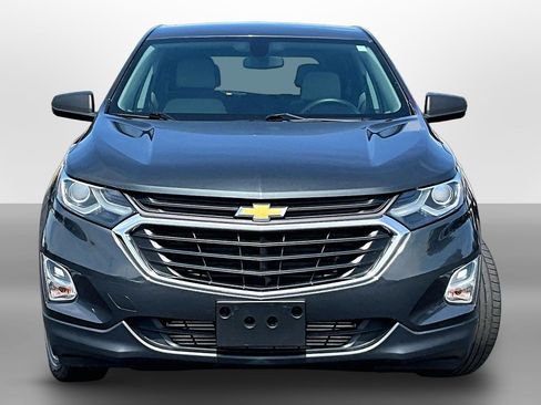 Used 2019 Chevrolet Equinox LS FWD image 3
