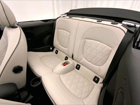 Used 2023 MINI Cooper S w/ Signature Upholstery Package FWD image 14