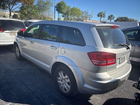 Used 2014 Dodge Journey American Value Package w/ Flexible Seating Group image 4
