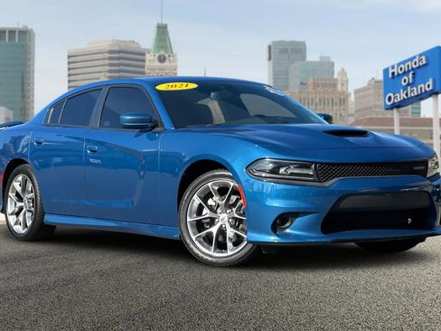 Used 2021 Dodge Charger GT image 2