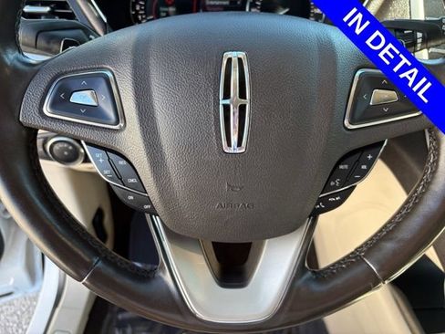 Used 2017 Lincoln MKC Reserve w/ Lincoln MKC Climate Package AWD/4WD image 26