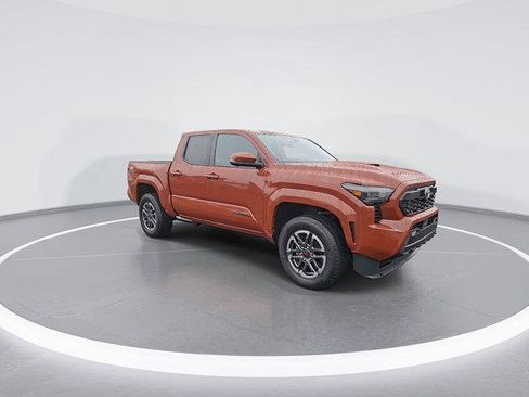 Certified 2025 Toyota Tacoma TRD Sport w/ TRD Sport Premium Package image 3